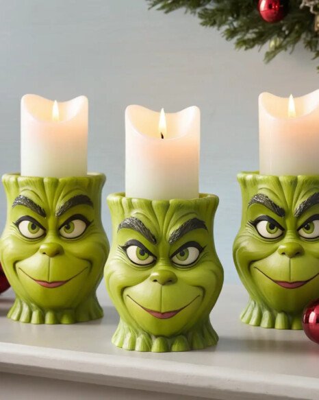 Grinch-Inspired Candle Holders