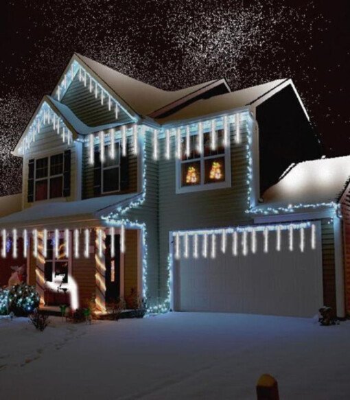 Winter Wonderland Roof Decor